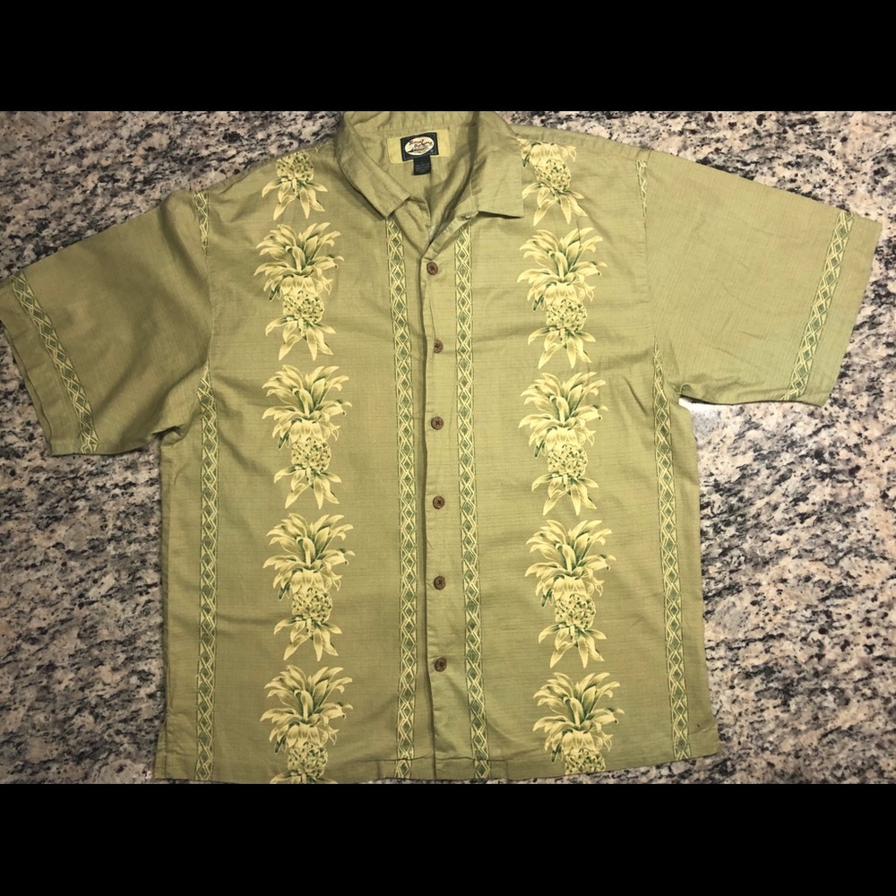 Tommy Bahama Men Shirt